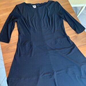 Anne Klein black jersey knit dress, elegant simplicity, work, travel, LBD